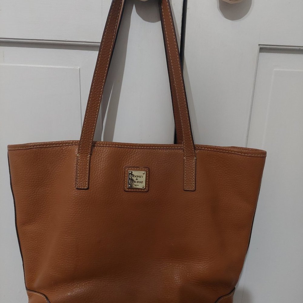 Dooney & Bourke Tote Bag